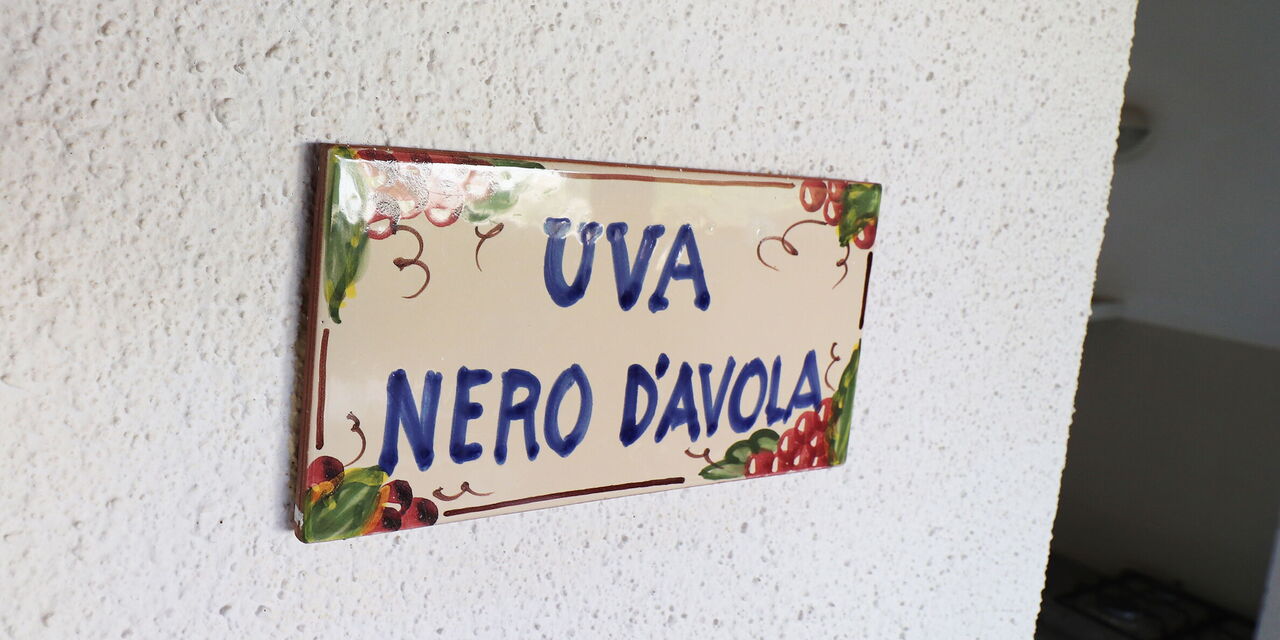 Torre Santo Stefano - Accommodation:&nbsp;Nero D'Avola: Building Exterior, Main Entrance, Outdoor, Room Detail