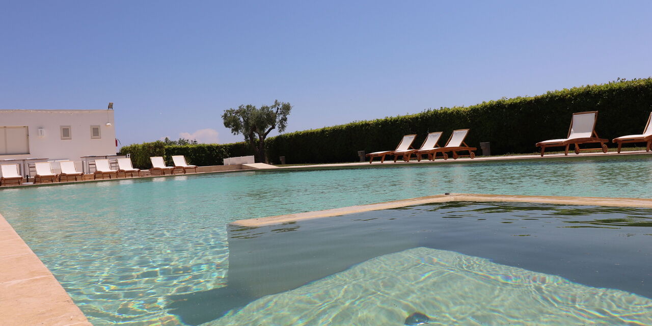 Torre Santo Stefano - Alloggio:&nbsp;Black Magic: Balcone / Terrazza / Patio, Esterni, Piscina