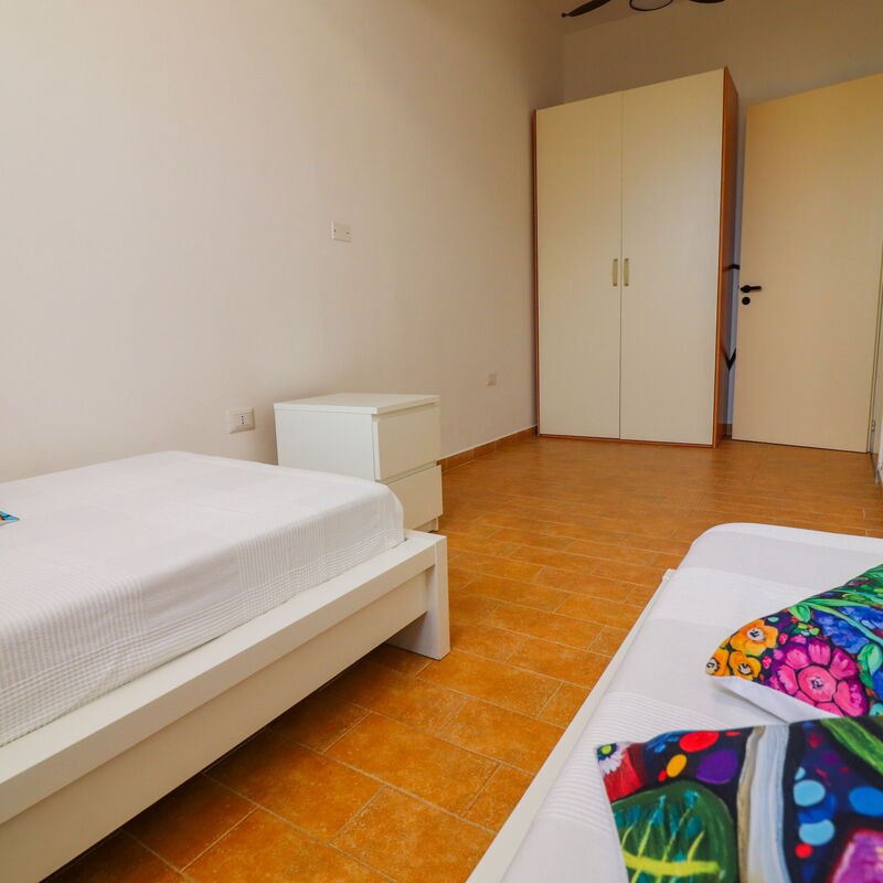 Eva: Bedroom
