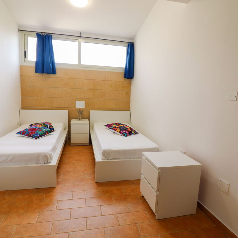 Eva: Bedroom