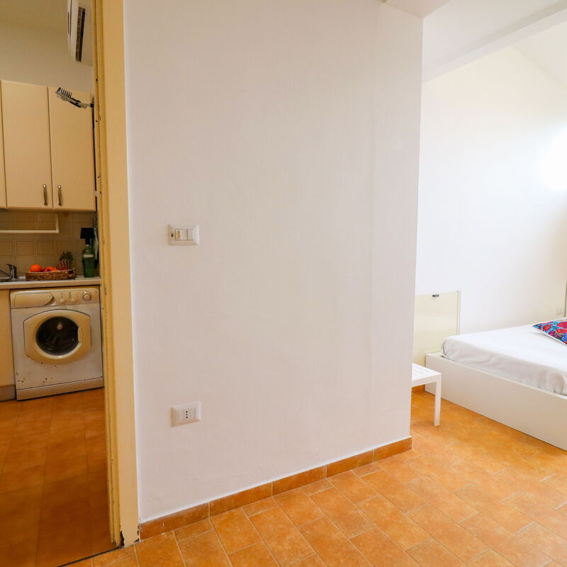 Eva: Bedroom