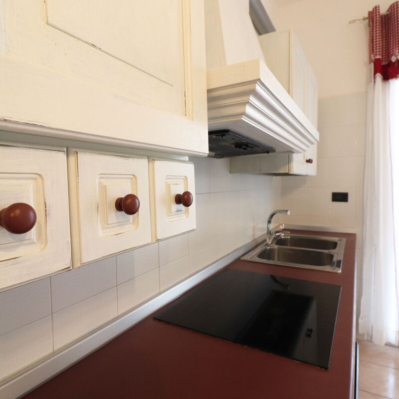 Carlotta: Kitchen