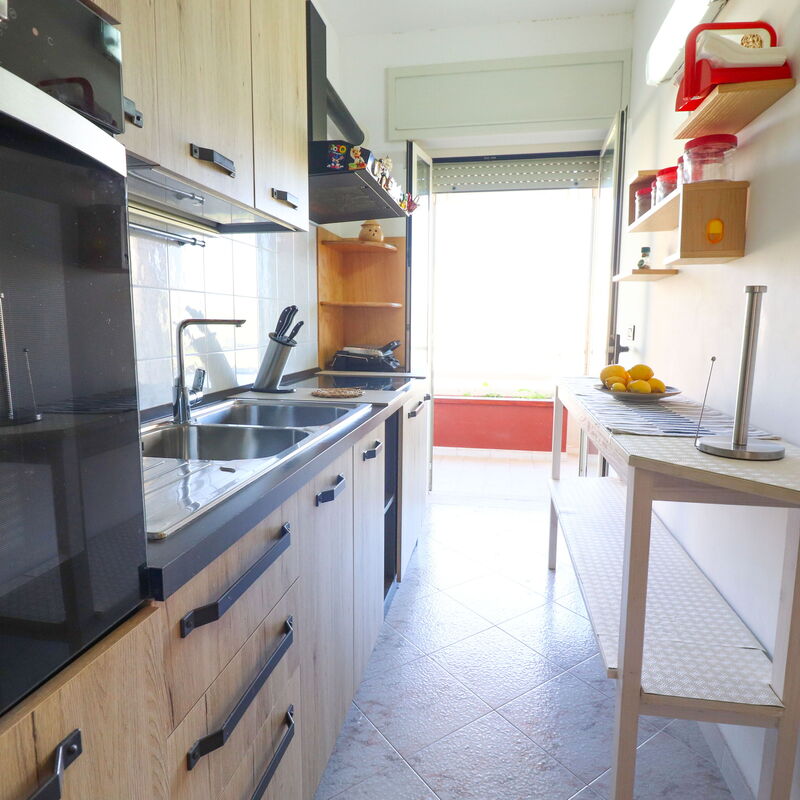 Surya: Kitchen