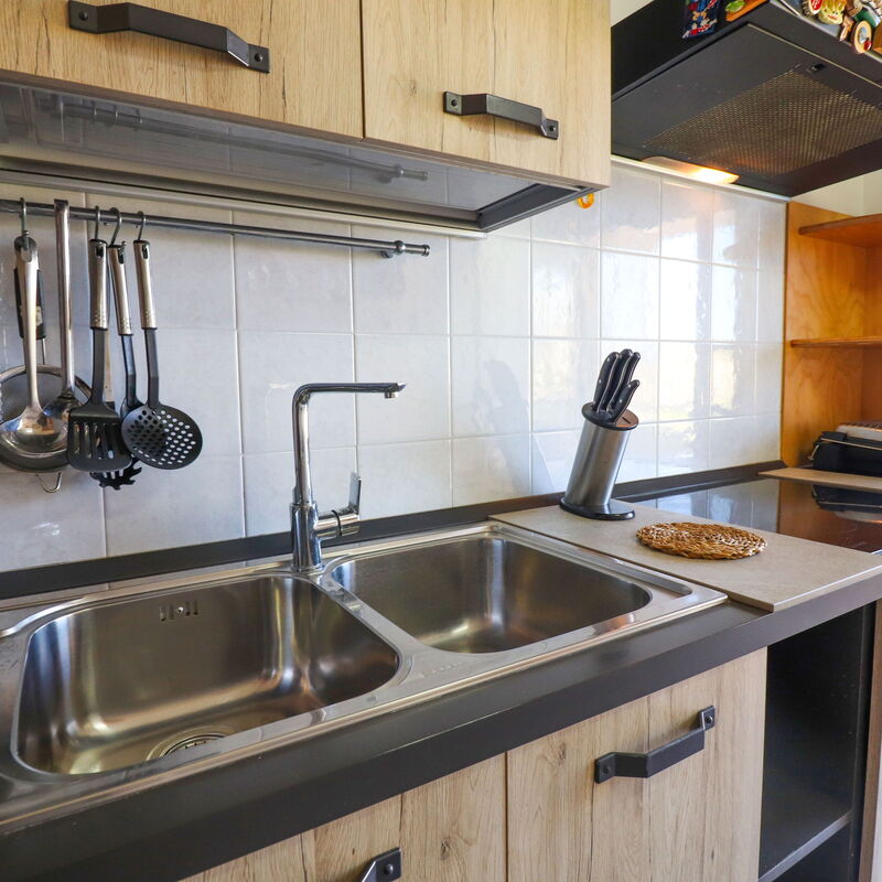 Surya: Kitchen