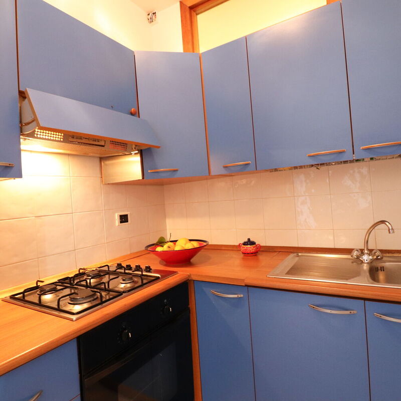 Zara: Kitchen