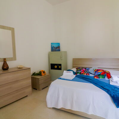 Elaia'S House Cannole: Bedroom