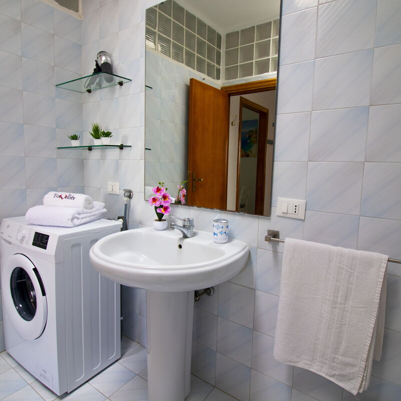 Anisia'S Home Otranto: Bathroom