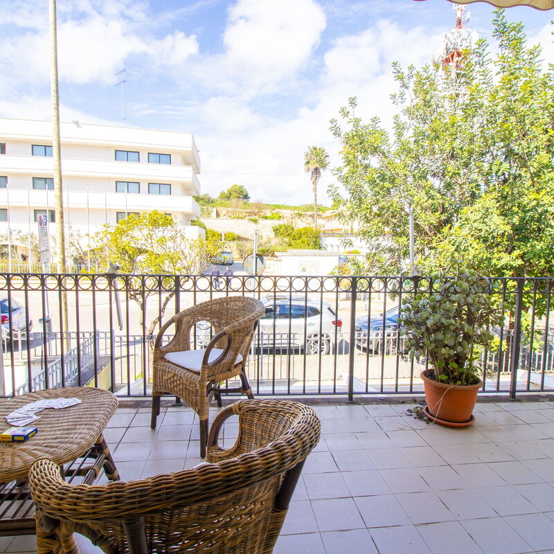 Dafne'S House: Balcony / Terrace / Patio