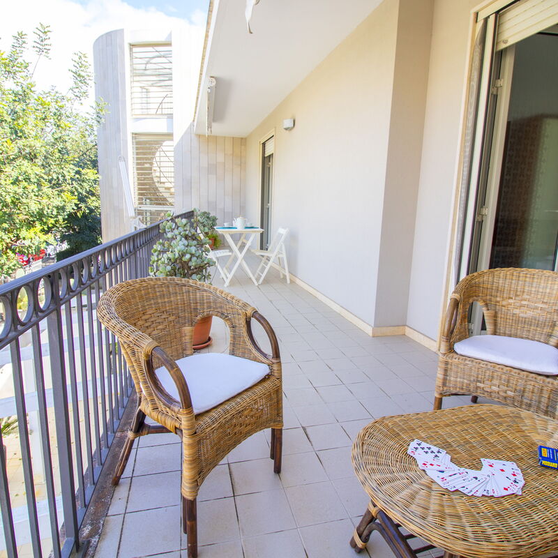 Dafne'S House: Balcony / Terrace / Patio