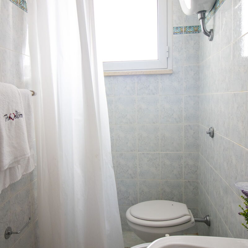 Elegante Villa Vittoria a Torre Dell'Orso: Bathroom