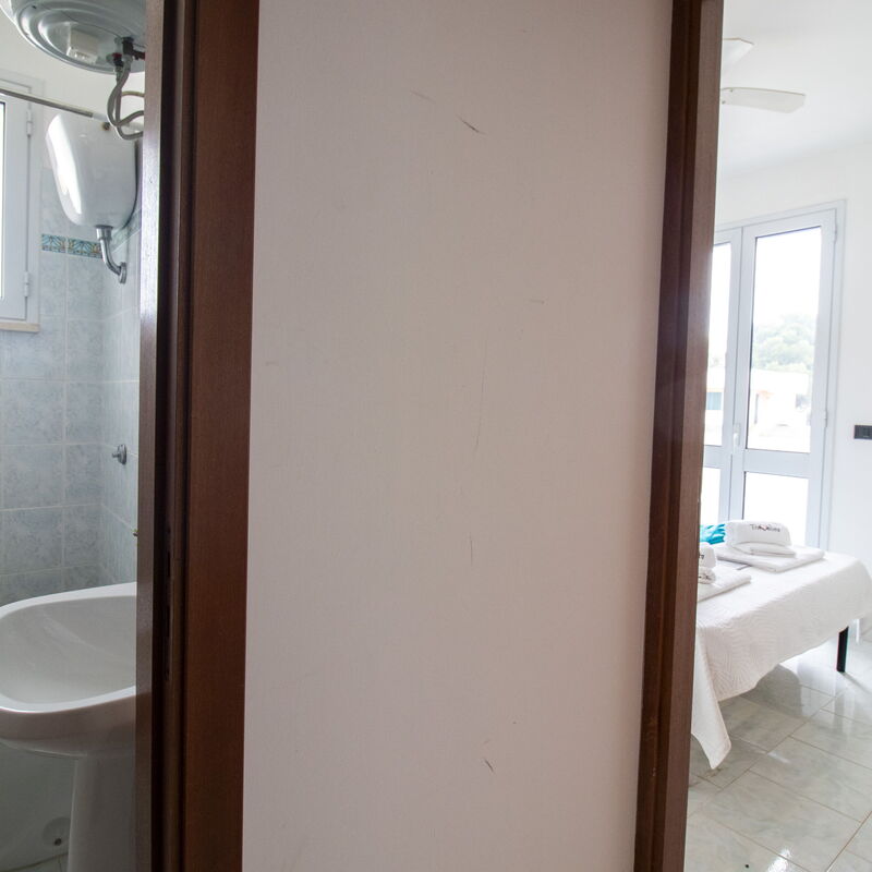 Elegante Villa Vittoria a Torre Dell'Orso: Bathroom