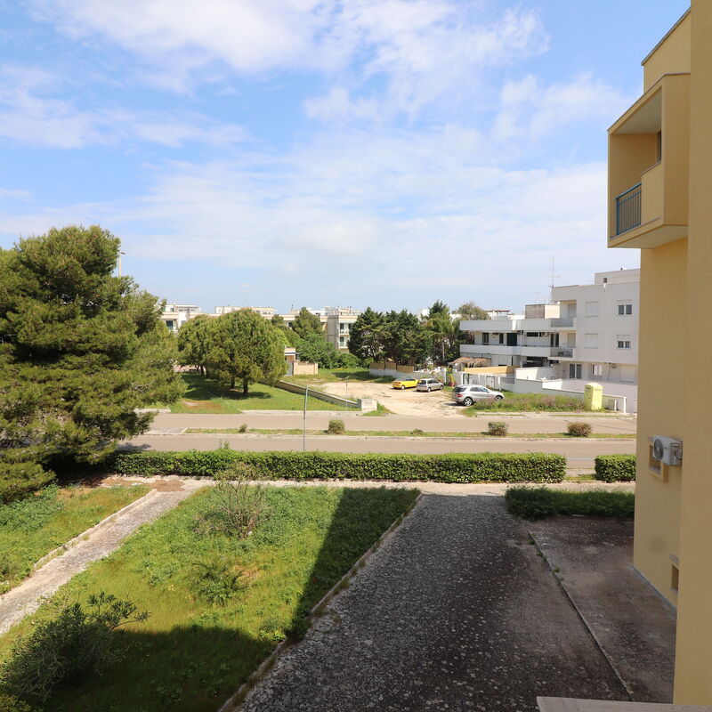 Elena'S House in Otranto: Building Exterior