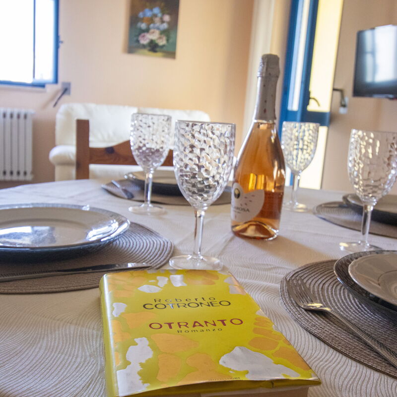 Elena'S House in Otranto: Dining Room