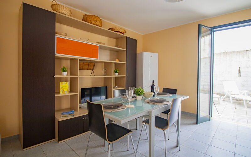 Nicoletta'S House in Otranto: Dining Room
