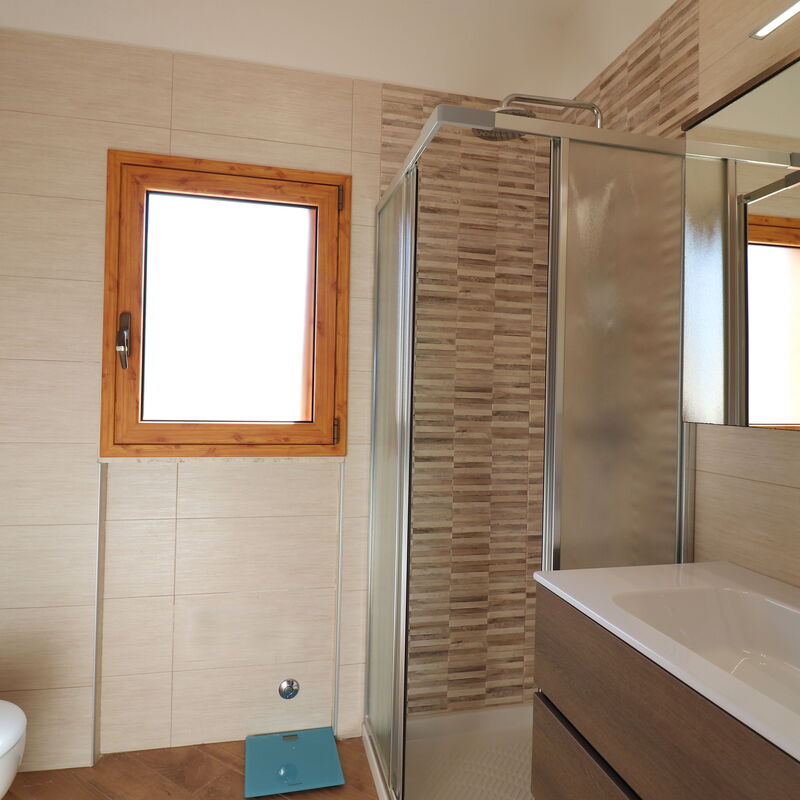 Aisha: Bathroom