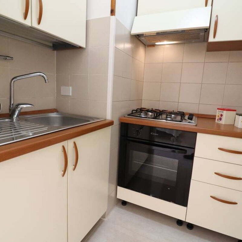 Alice: Kitchen