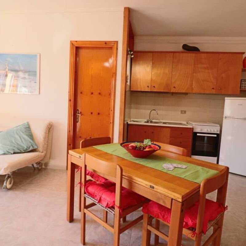 Myriam: Dining Room, Living Room