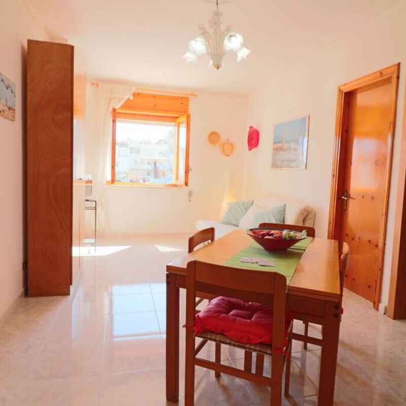 Myriam: Dining Room, Living Room