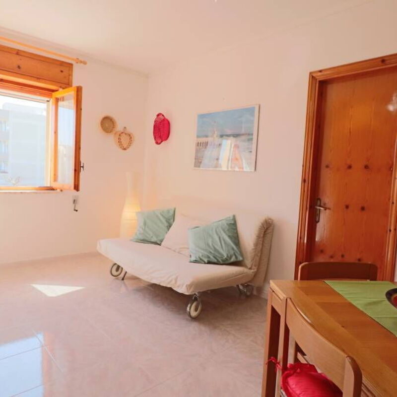 Myriam: Living Room