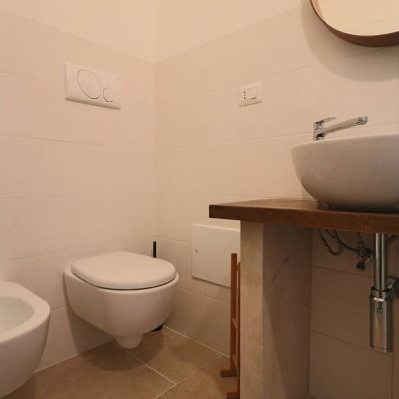 Anastasia: Bathroom