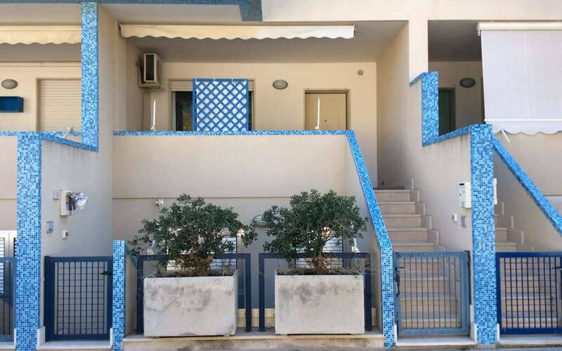 Marzia: Main Entrance