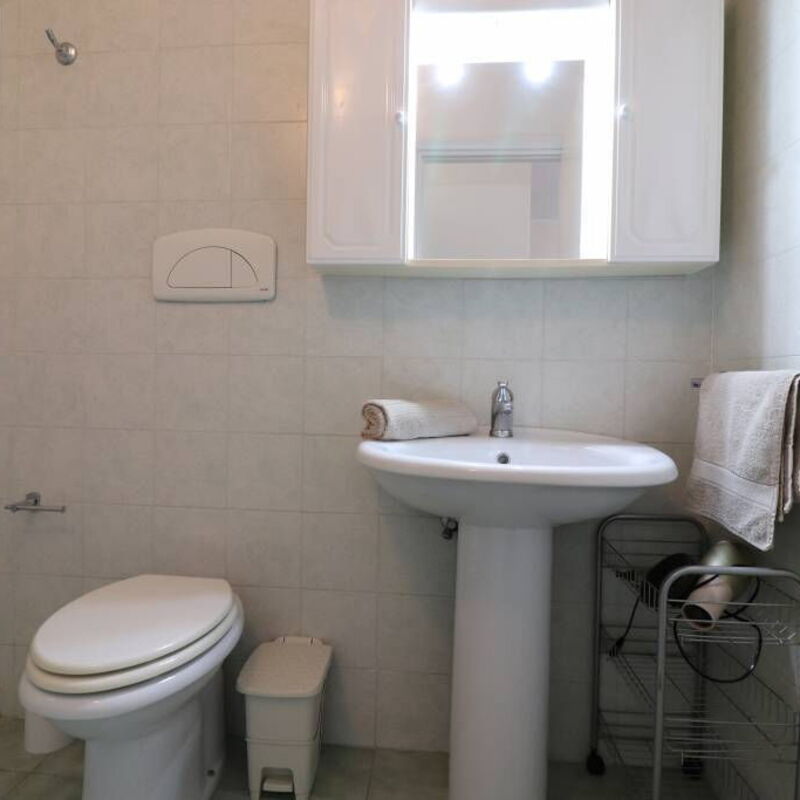 Marzia: Bathroom