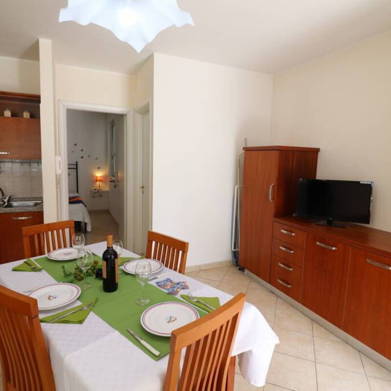 Marzia: Dining Room, Living Room