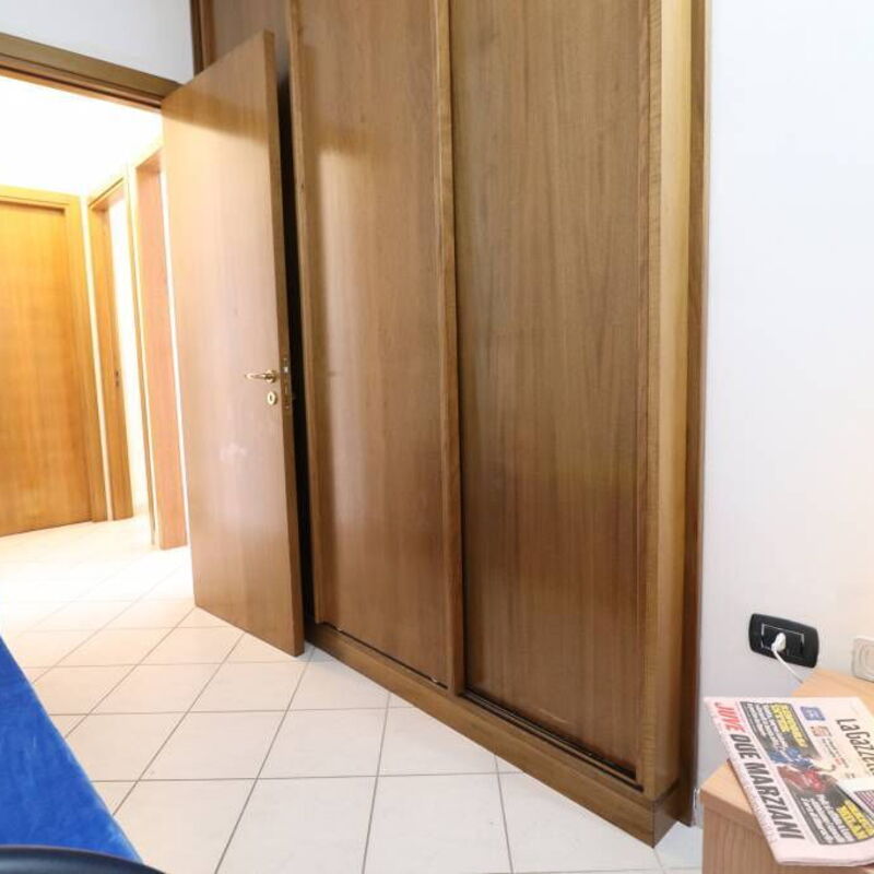 Clio: Bedroom