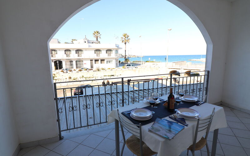 Vanessa: Balcon / Terrasse / Patio, Extérieur, Extérieurs