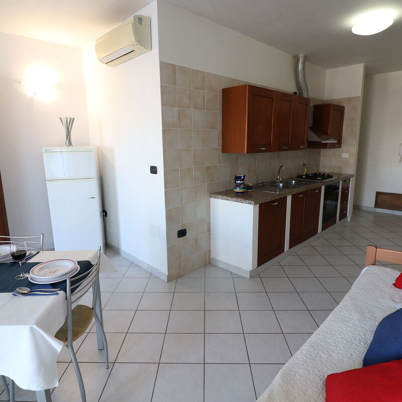 Vanessa: Living Room