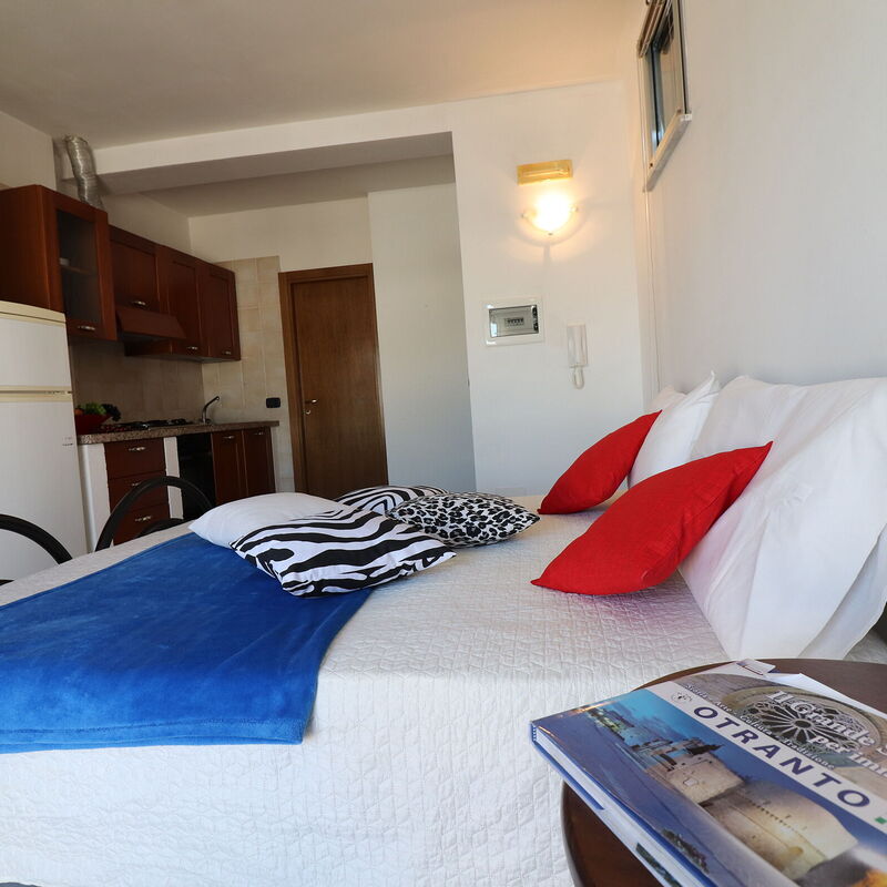 Frida: Bedroom