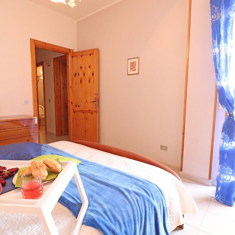 Rita: Bedroom
