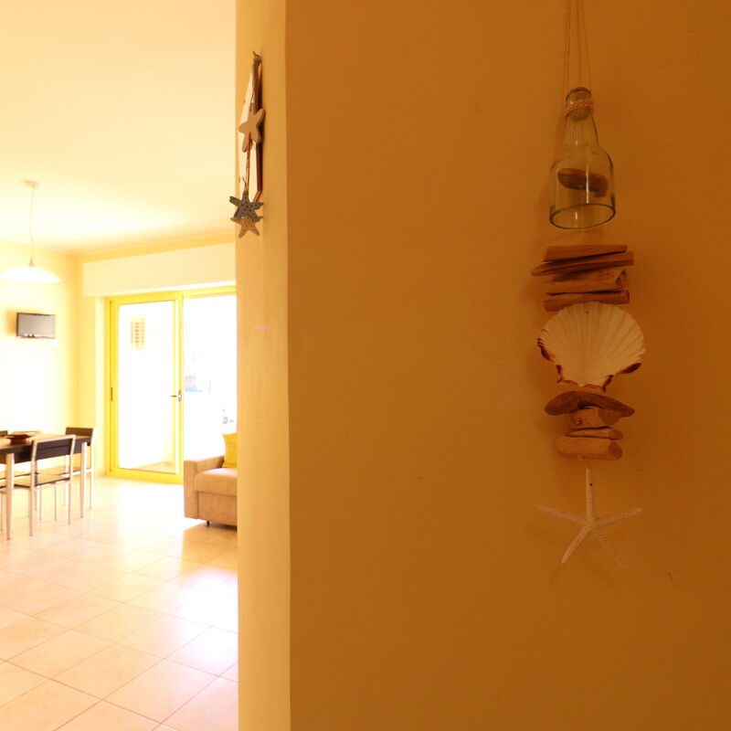 Anthea: Room Detail