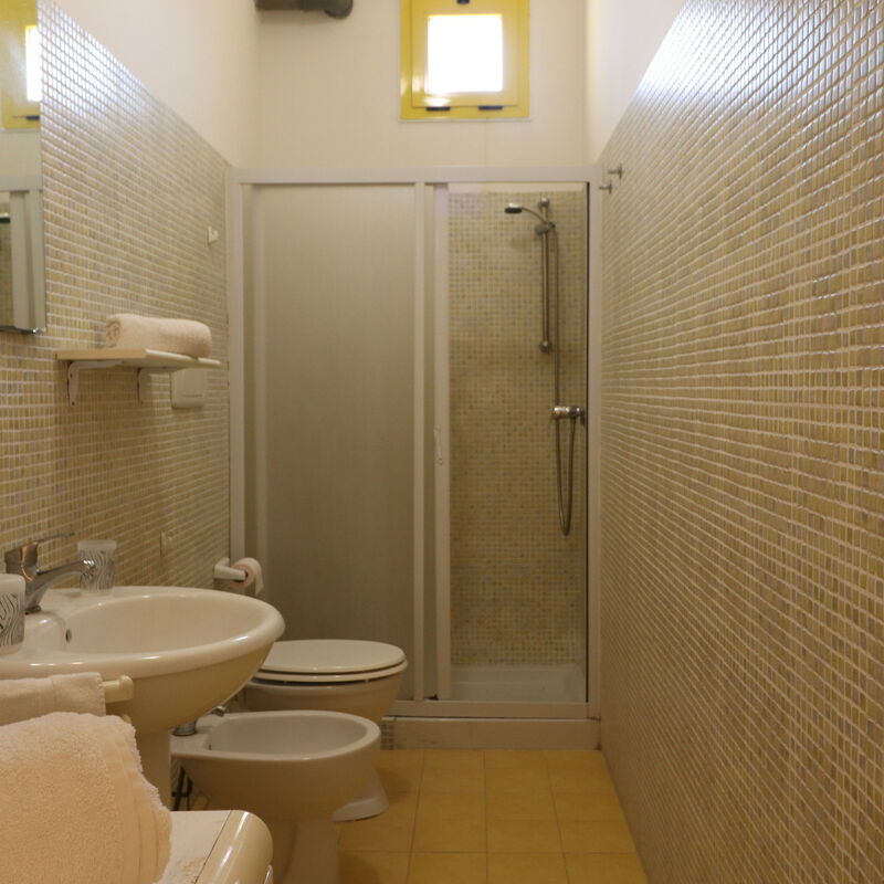 Anthea: Bathroom