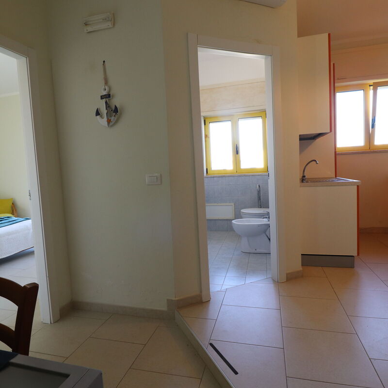 Fedra: Dining Room