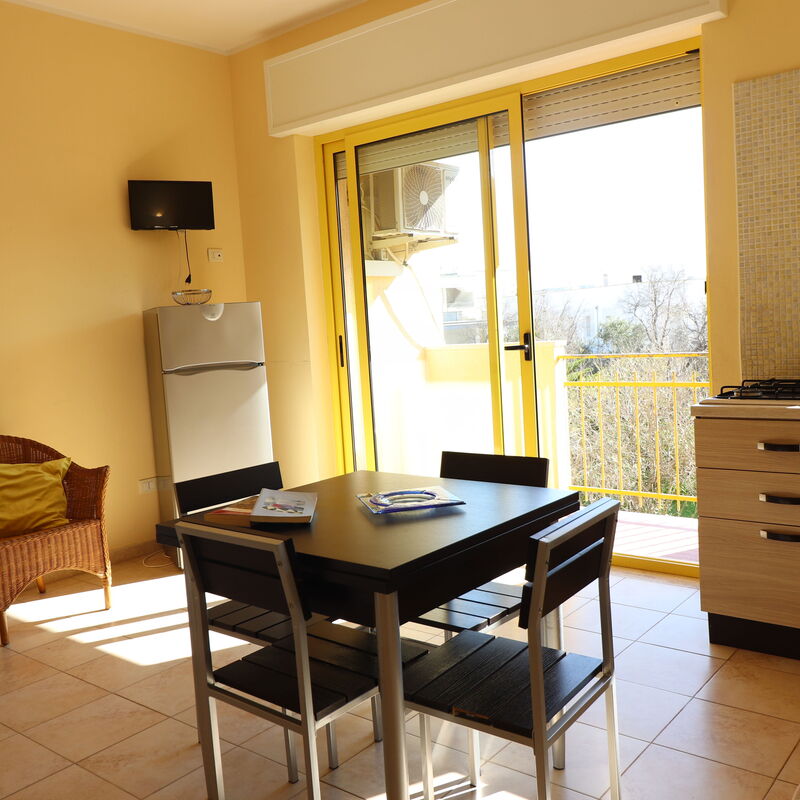 Medea: Dining Room, Living Room