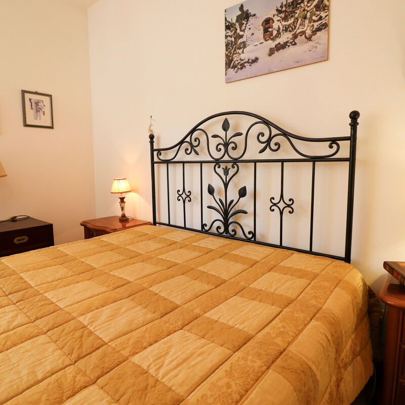 Kefera: Bedroom