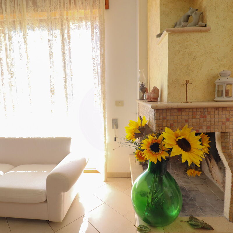 Kefera: Living Room