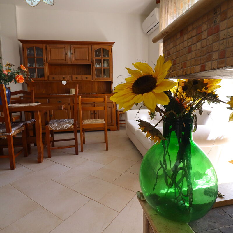 Kefera: Dining Room
