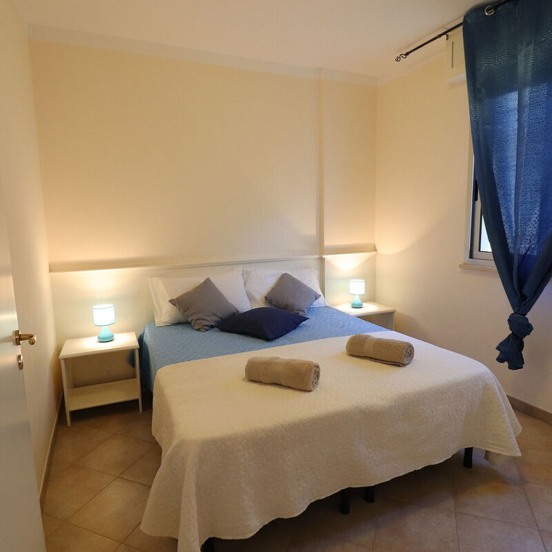 Asia: Bedroom