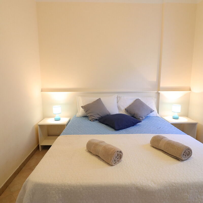 Asia: Bedroom