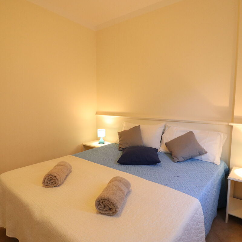 Asia: Bedroom