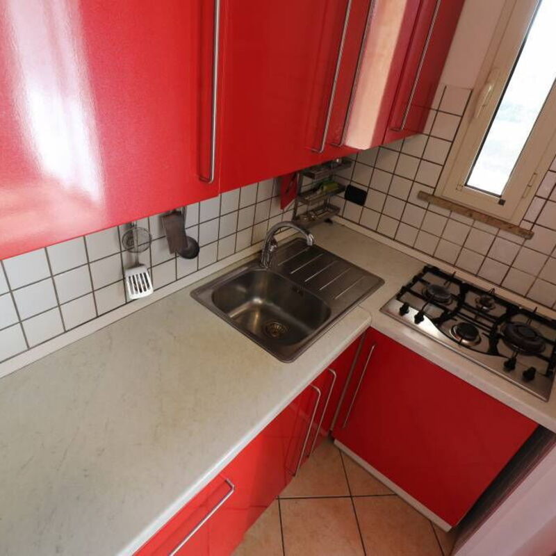 Wanda: Kitchen