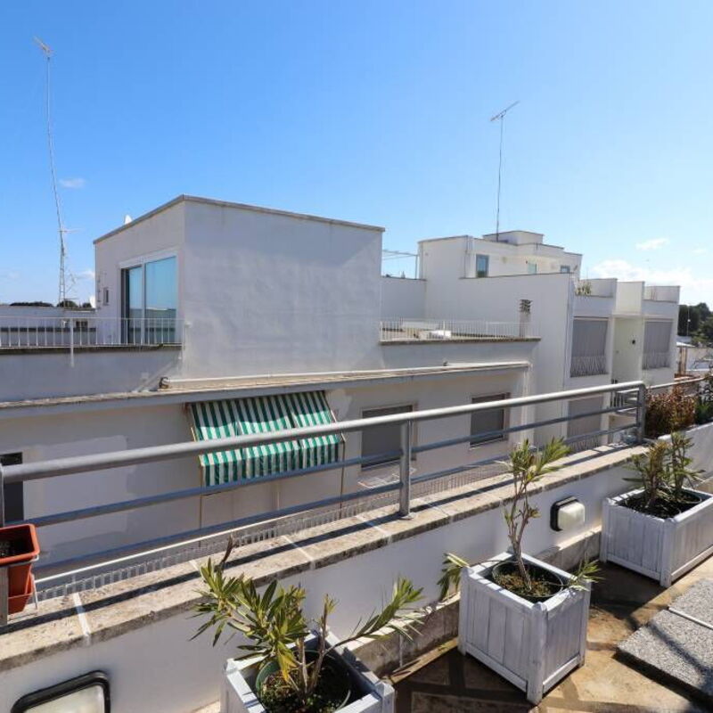 Sophia: Balcony / Terrace / Patio