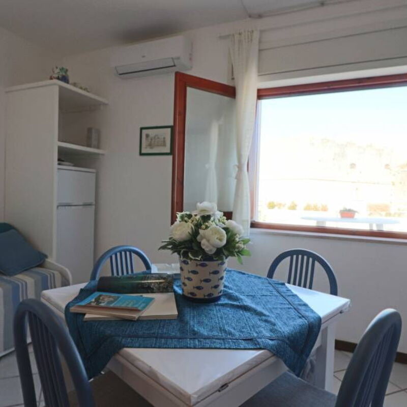 Sophia: Dining Room