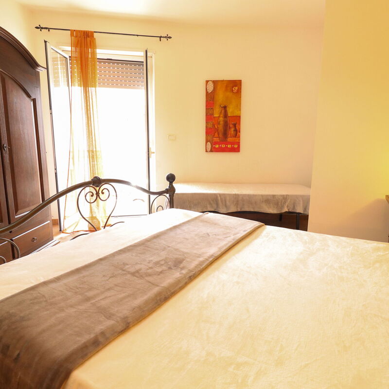 Casa Samira Otranto: Near Beach & Historic Center – Sleeps 4: Bedroom