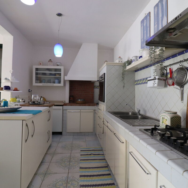 Villa Patrizia Otranto: Deluxe Countryside Retreat with Ac & Wifi – Near Sea: Kitchen