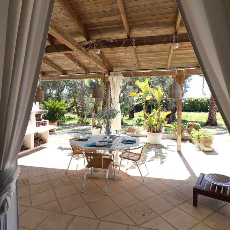 Villa Patrizia Otranto: Deluxe Countryside Retreat with Ac & Wifi – Near Sea