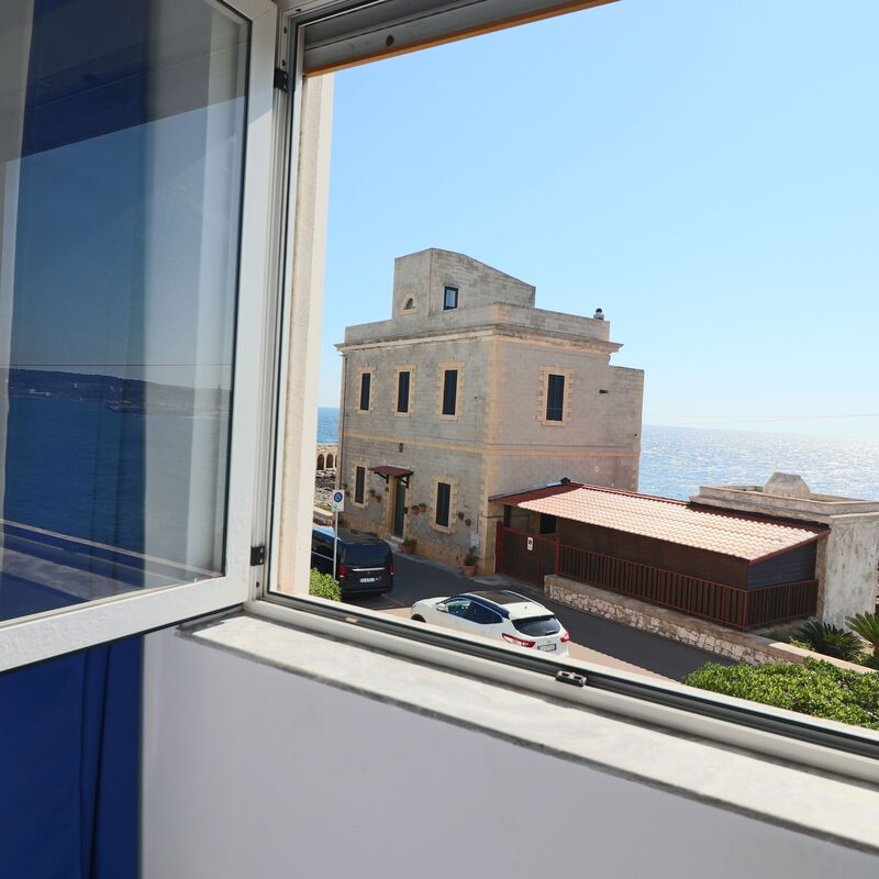 Olimpia: Balcony / Terrace / Patio, Building Exterior