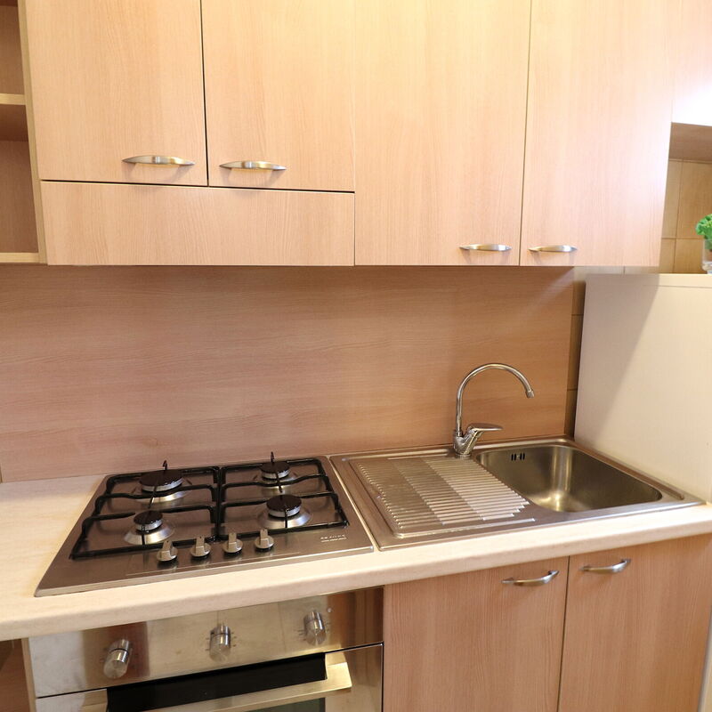 Nicole: Kitchen